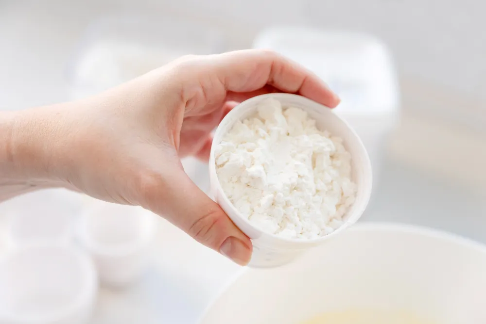 Bovine colostrum and concentrated active ingredients in Trichovita trichological cosmetics